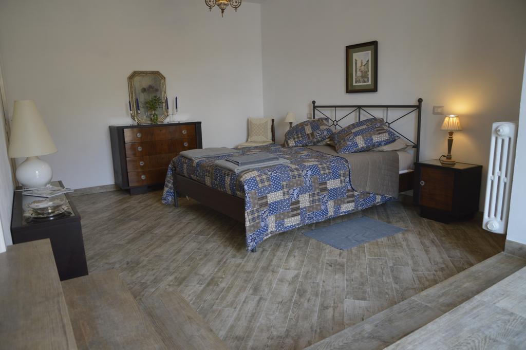 Villa Dei Sogni Greve in Chianti Room photo